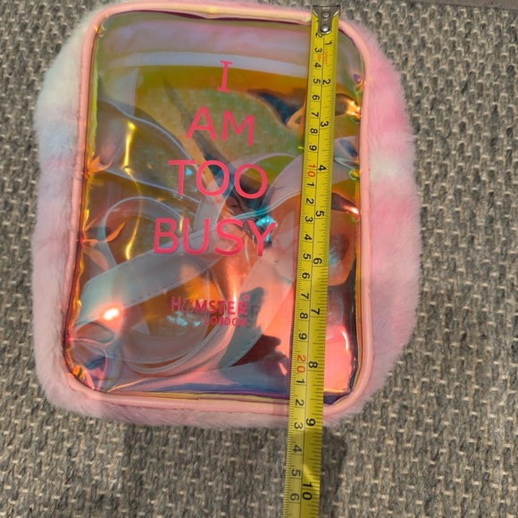 Hamster London Colorful Faux Fur Backpack “ I am to Busy” 9 x 7 - Picture 11 of 11